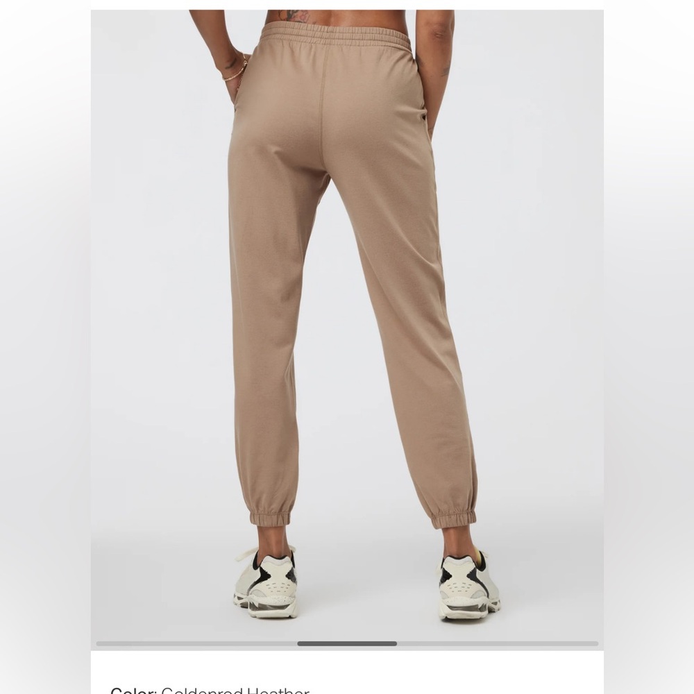 Vuori boyfriend sweatpants size medium tan - Picture 2 of 8